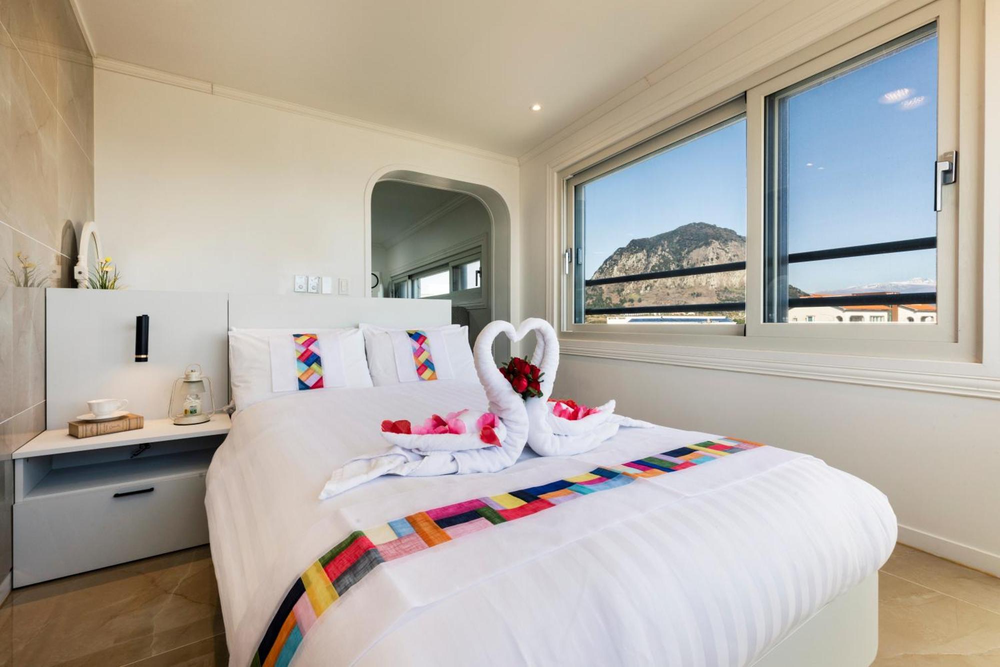Sun And Moon Resort Szogüpho Kültér fotó