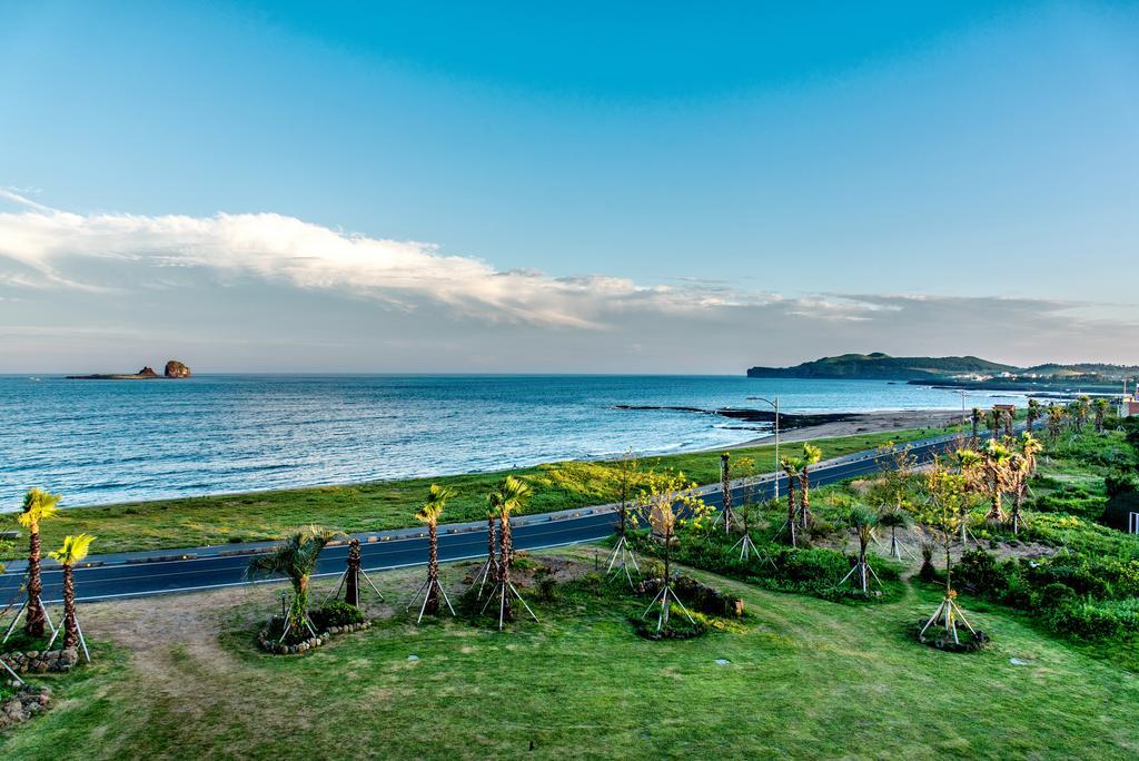 Sun And Moon Resort Szogüpho Kültér fotó