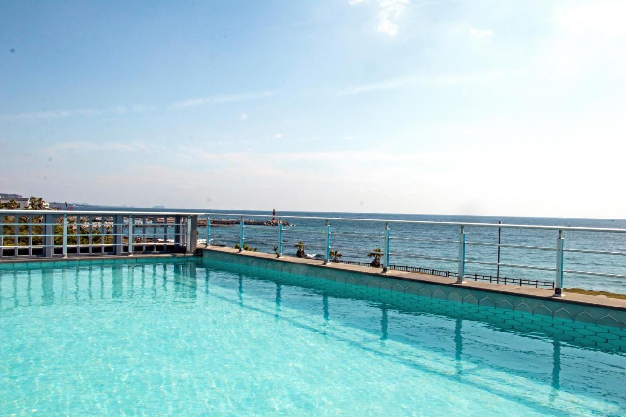 Sun And Moon Resort Szogüpho Kültér fotó